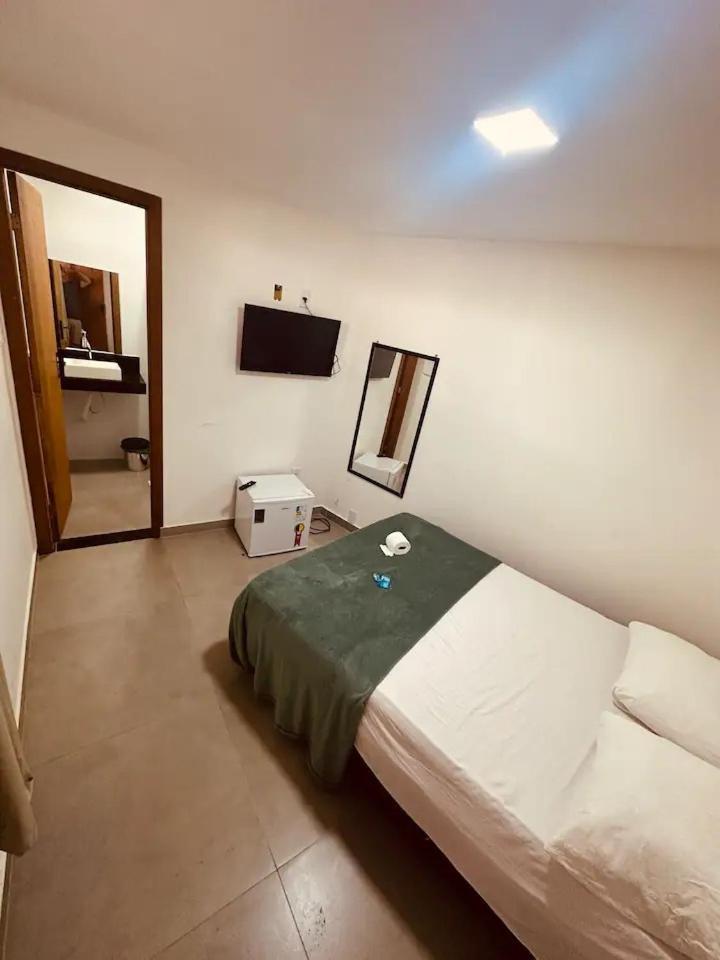 Aconchegante A 30 Metros Da Orla Bardot 01 Apartment
